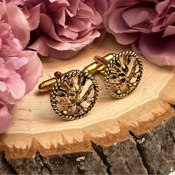 Twisted Antiqued Gold Tree of Life Cufflinks - Picture 3 of 16